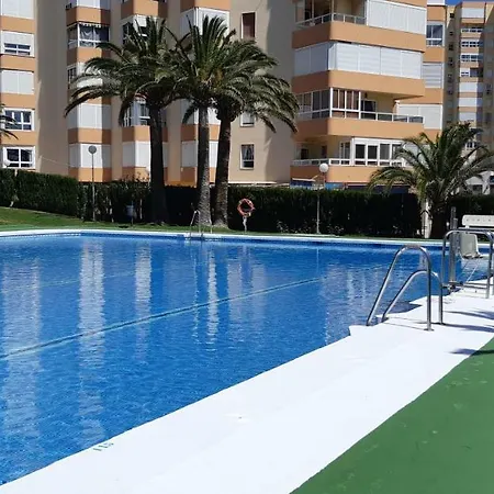 Torrox, Superbe Et Sur La Plage! トロクス・コスタ